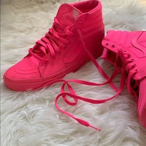💕Hot Pink Vans💕